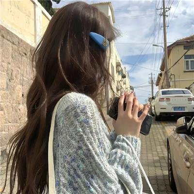 少女与海怪